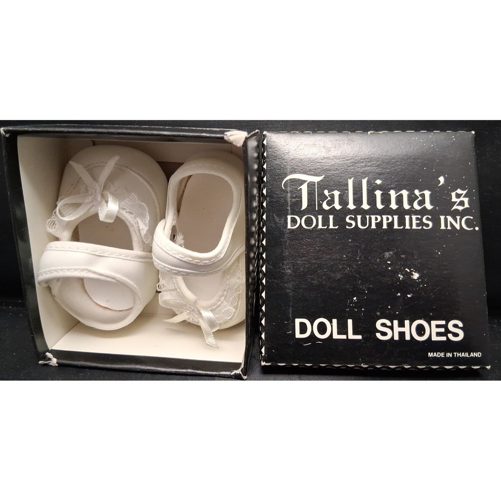 Tallina's Doll Supplies Inc.  DOLL SHOES in BOX - Size 3  Style 315 White